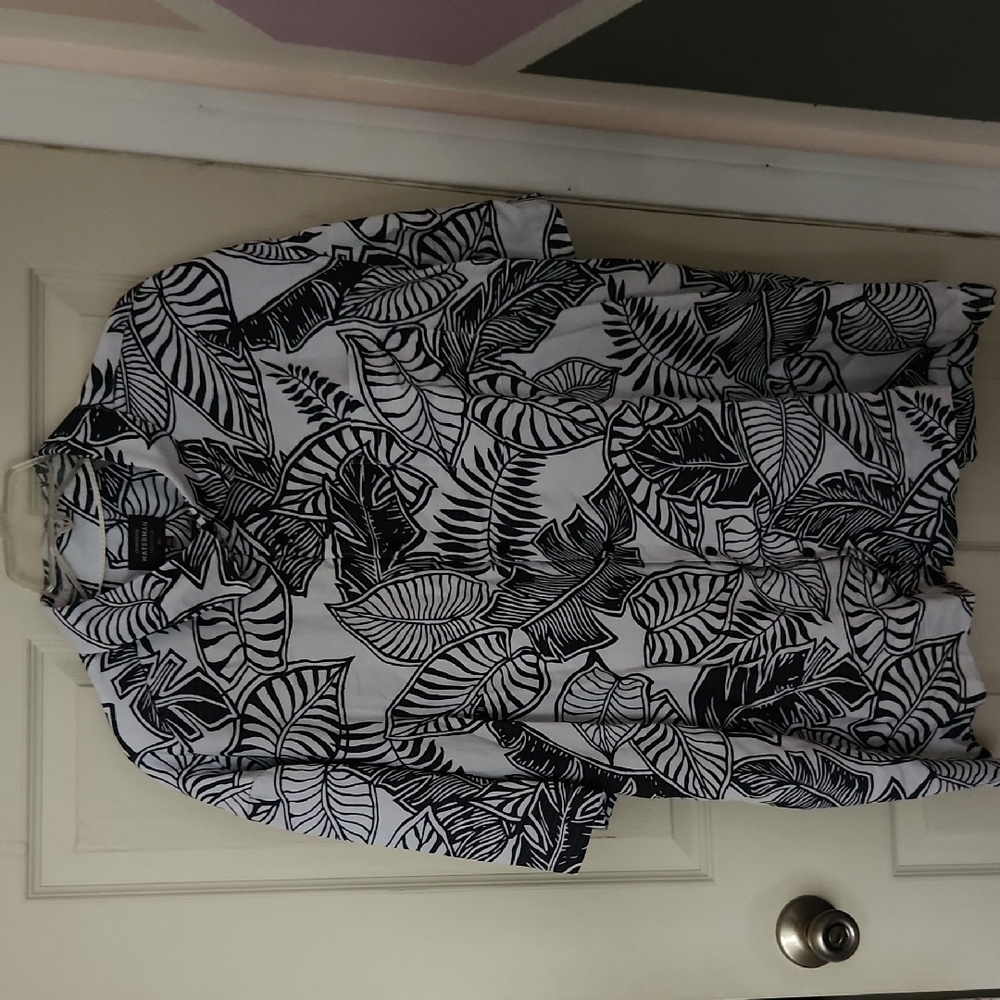 Quiksilver Black and White Leaf Print Dress Shirt